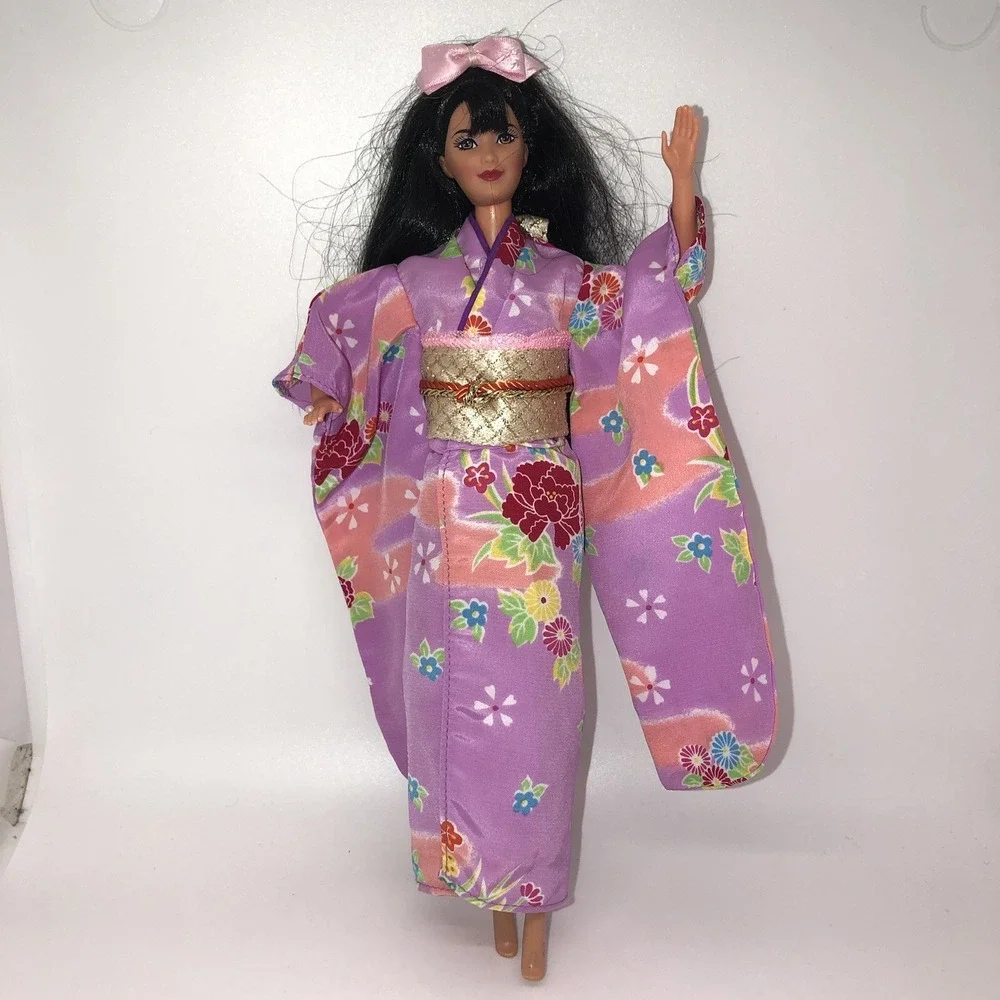 Purple Floral Kimono Dress Barbie Doll Japan Japanese Doll Of The World 1995